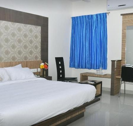 Hotel Sakthi Residency Hosūr Buitenkant foto